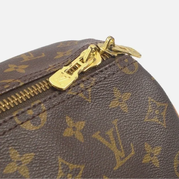 Louis Vuitton Monogrammed Keepall 50 Travel Bag - Picture 4 of 10